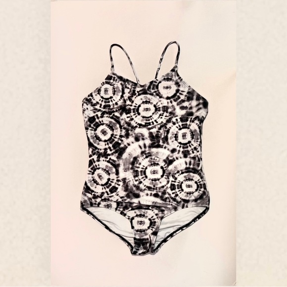 Girls One Piece Swimsuit - Picture 1 of 2